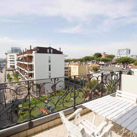 Bagni Miramare - Home Immobiliare Jesolo Εξωτερικό φωτογραφία