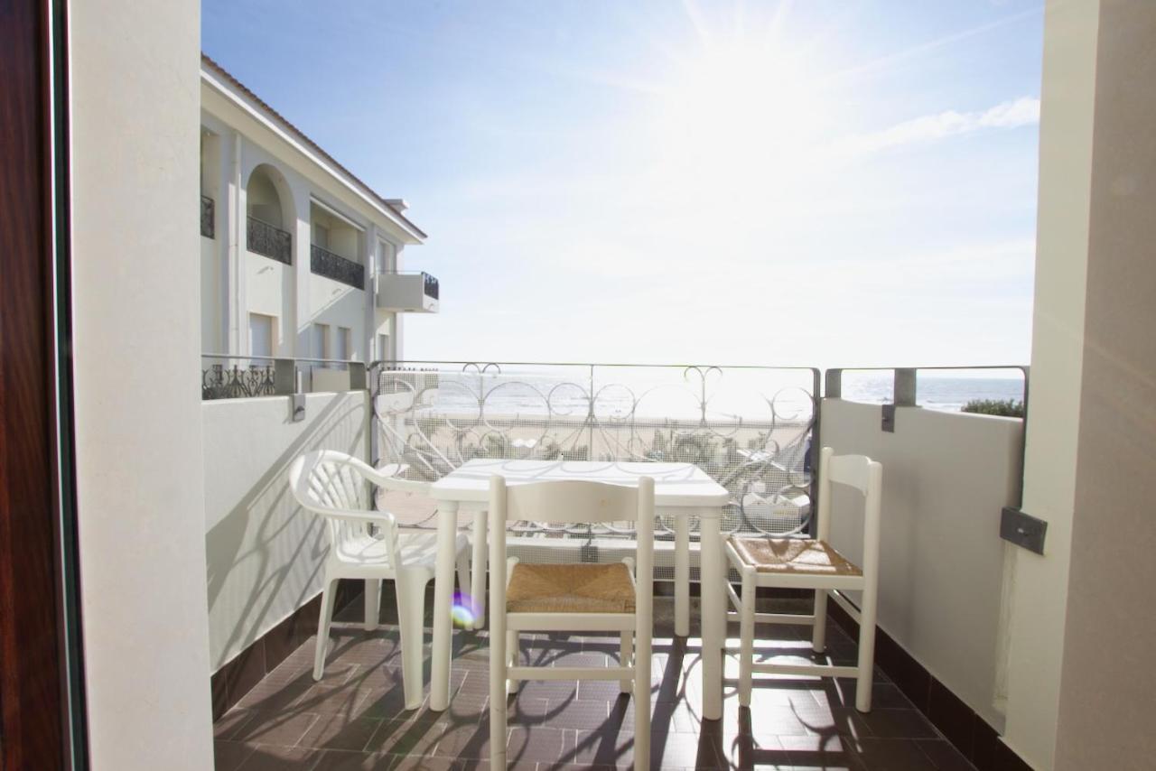Bagni Miramare - Home Immobiliare Jesolo Εξωτερικό φωτογραφία