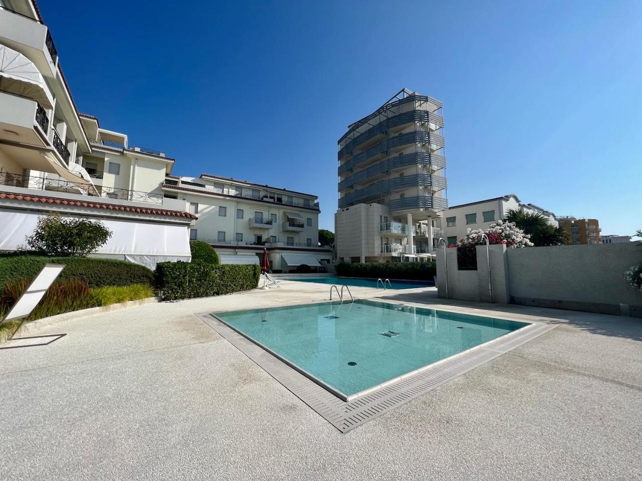 Bagni Miramare - Home Immobiliare Jesolo Εξωτερικό φωτογραφία